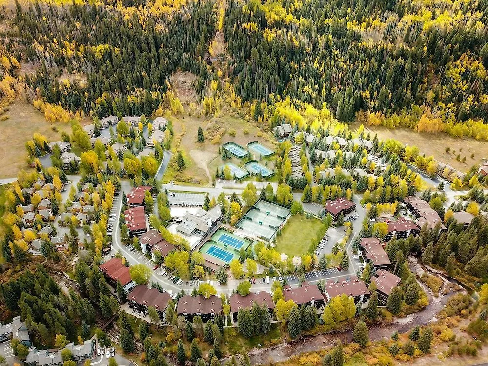 Racquet Club Mountain Resort 3*