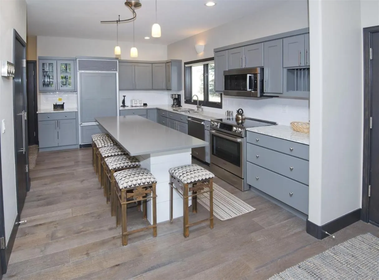 Holiday home Glacier Court 1824 A Vail