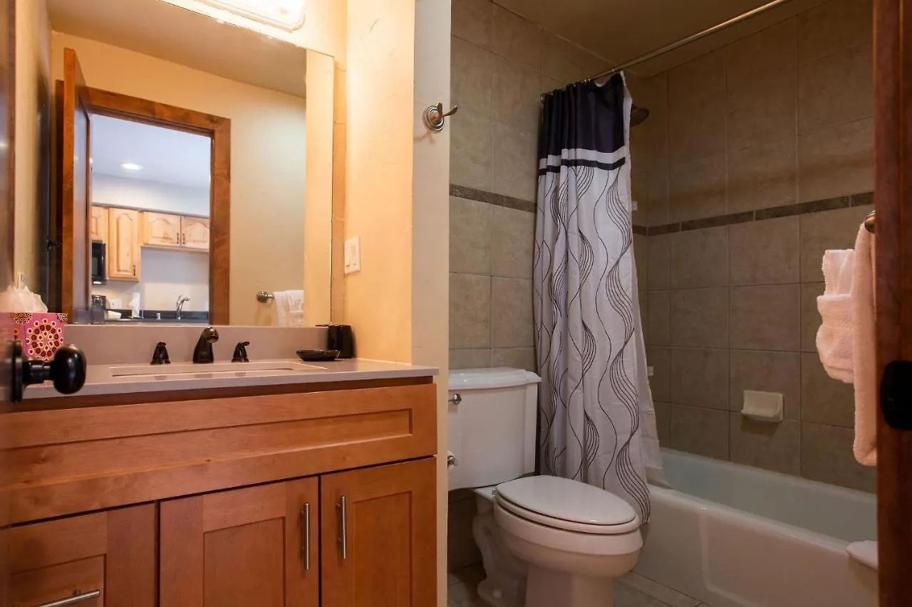Breakaway West - Studio, 2,3 Bedrooms By Realty Vail