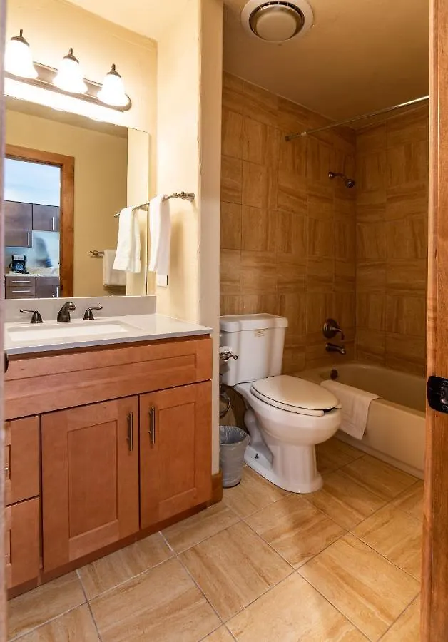 Apartment Breakaway West - Studio, 2,3 Bedrooms By Realty Vail