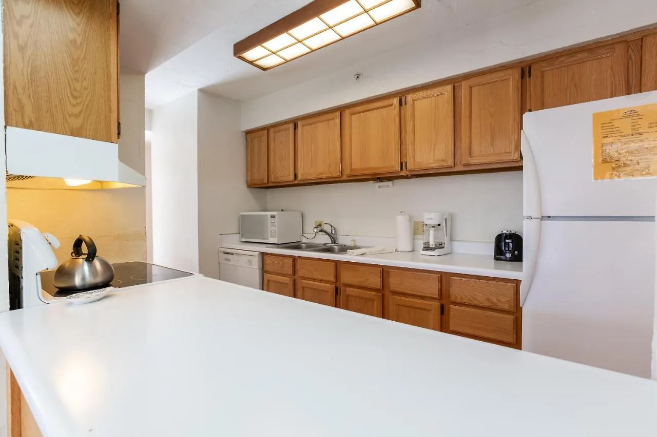 Apartment Breakaway West - Studio, 2,3 Bedrooms By Realty