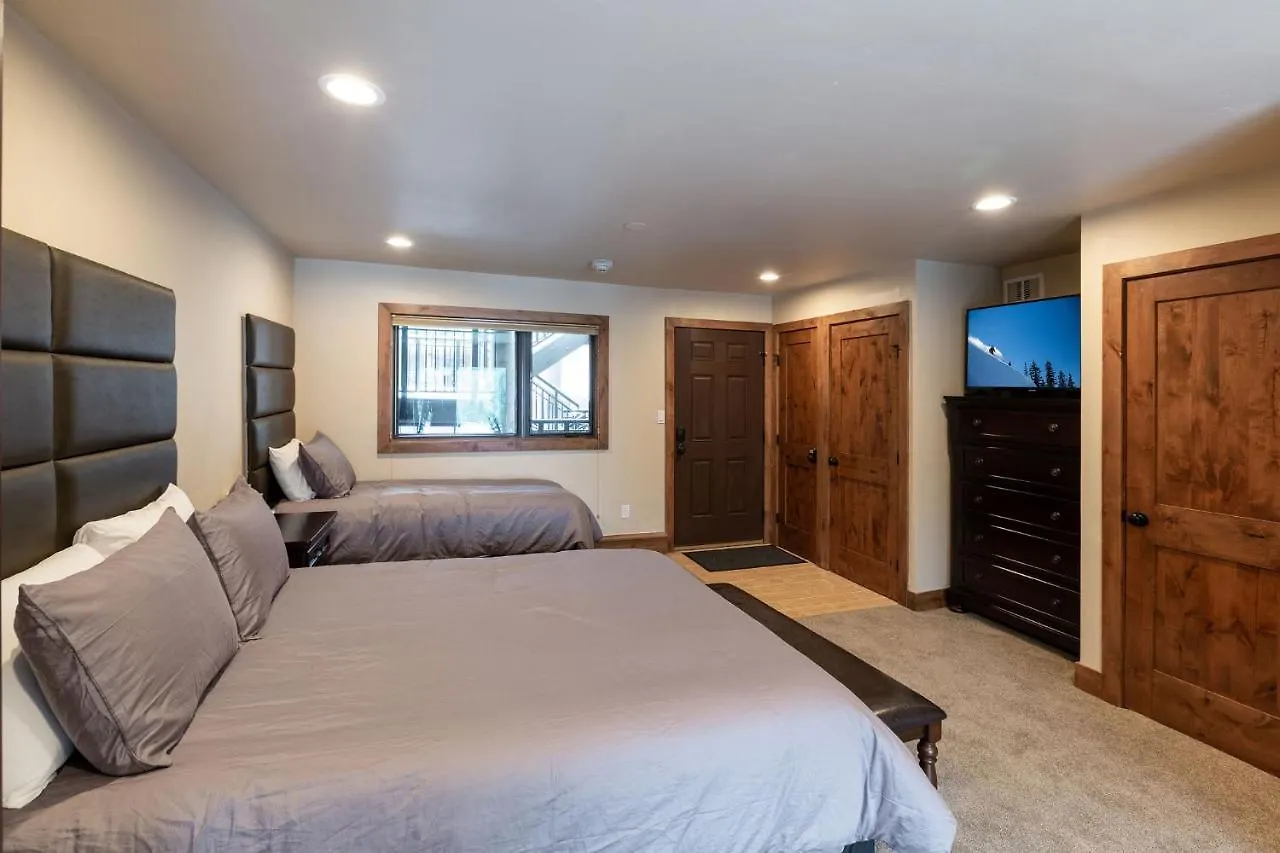 Breakaway West - Studio, 2,3 Bedrooms By Realty *