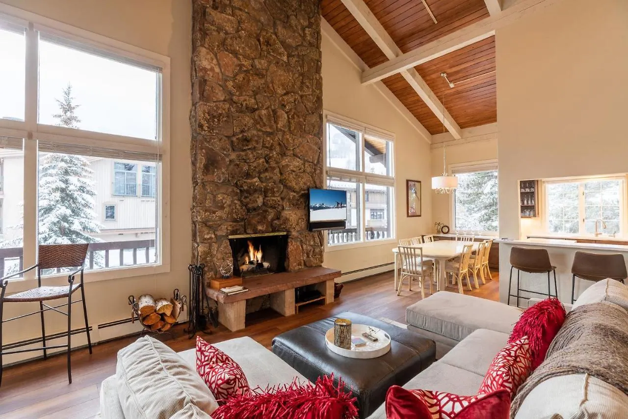 Vorlaufer By Realty Apartment
