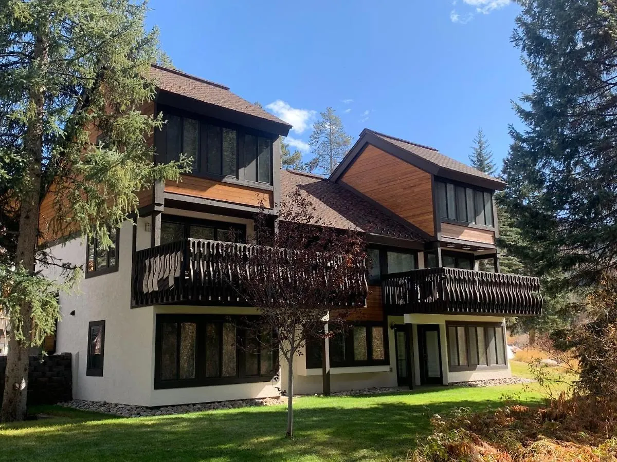 Racquet Club Mountain