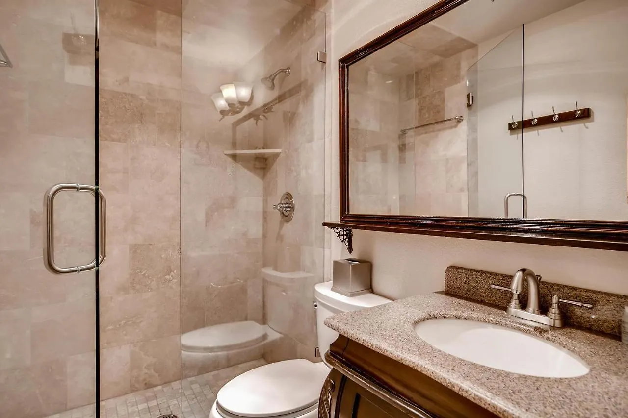 Apartment Lion Square North 184 Vail
