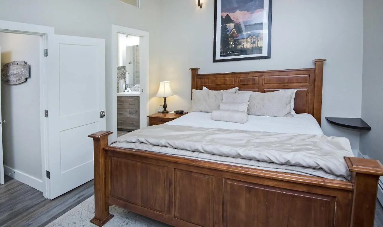 Apartment 9 Rd, #26