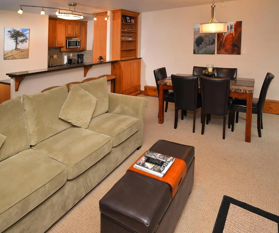Lionshead Arcade #204 Apartment Vail