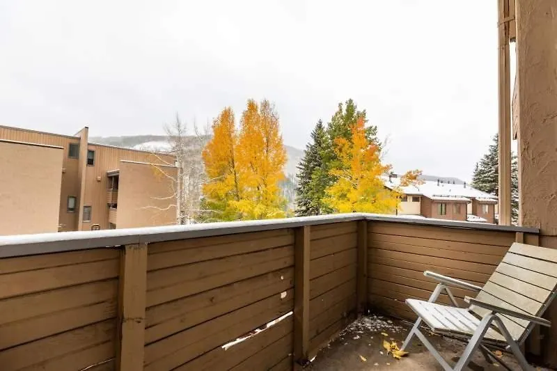 Apartment Roomy With Free Wifi & Uncovered Parking
