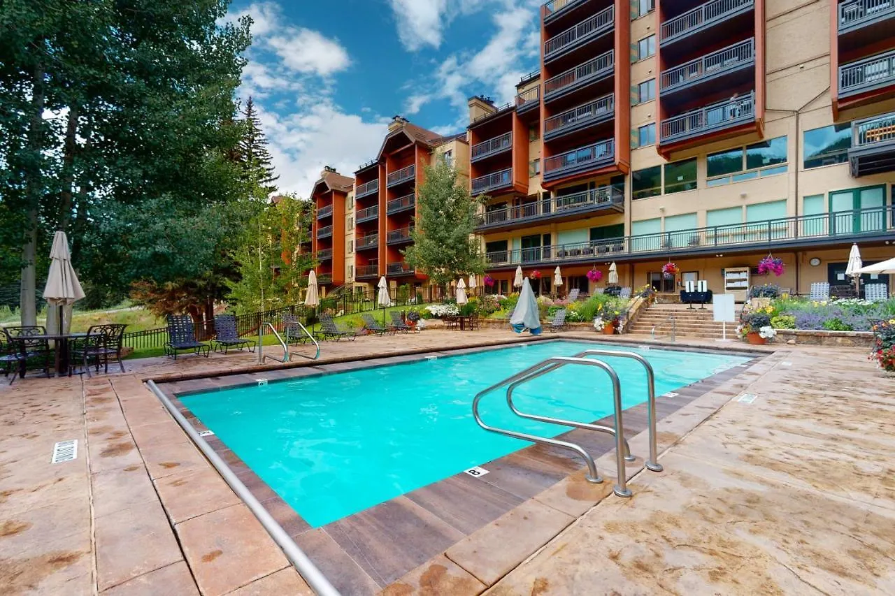 Lion Square North 380 Apartment