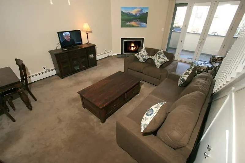 Apartment 17 Road Access To Gondola One Vail