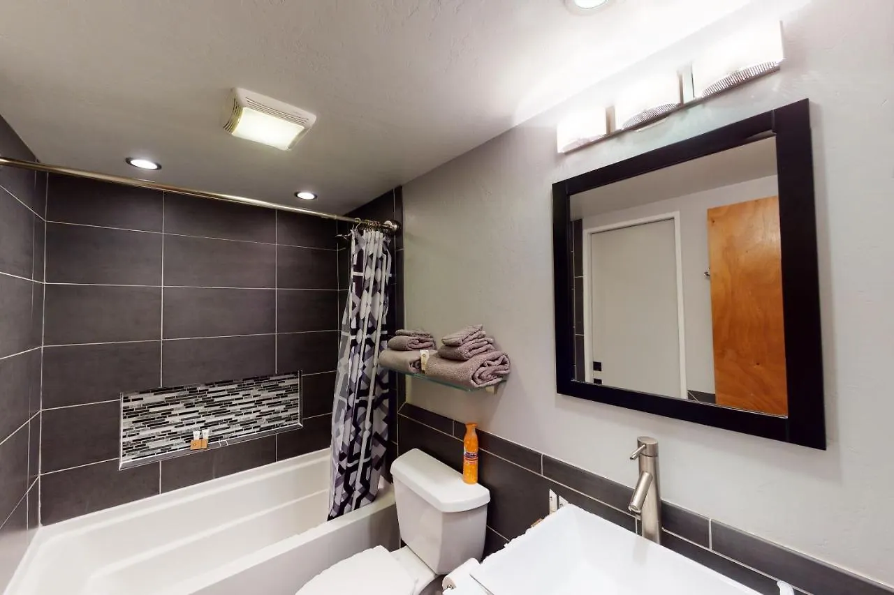 Gore Creek Getaway Vail