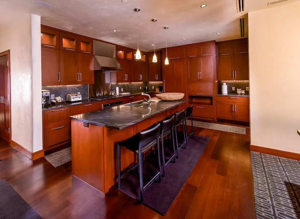 Elevation Residences At Solaris アパートホテル ベール