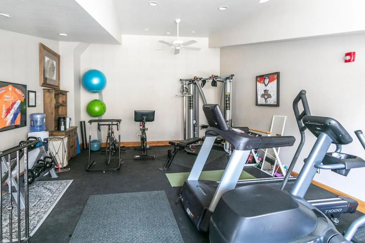 Apartment 111 International Vail