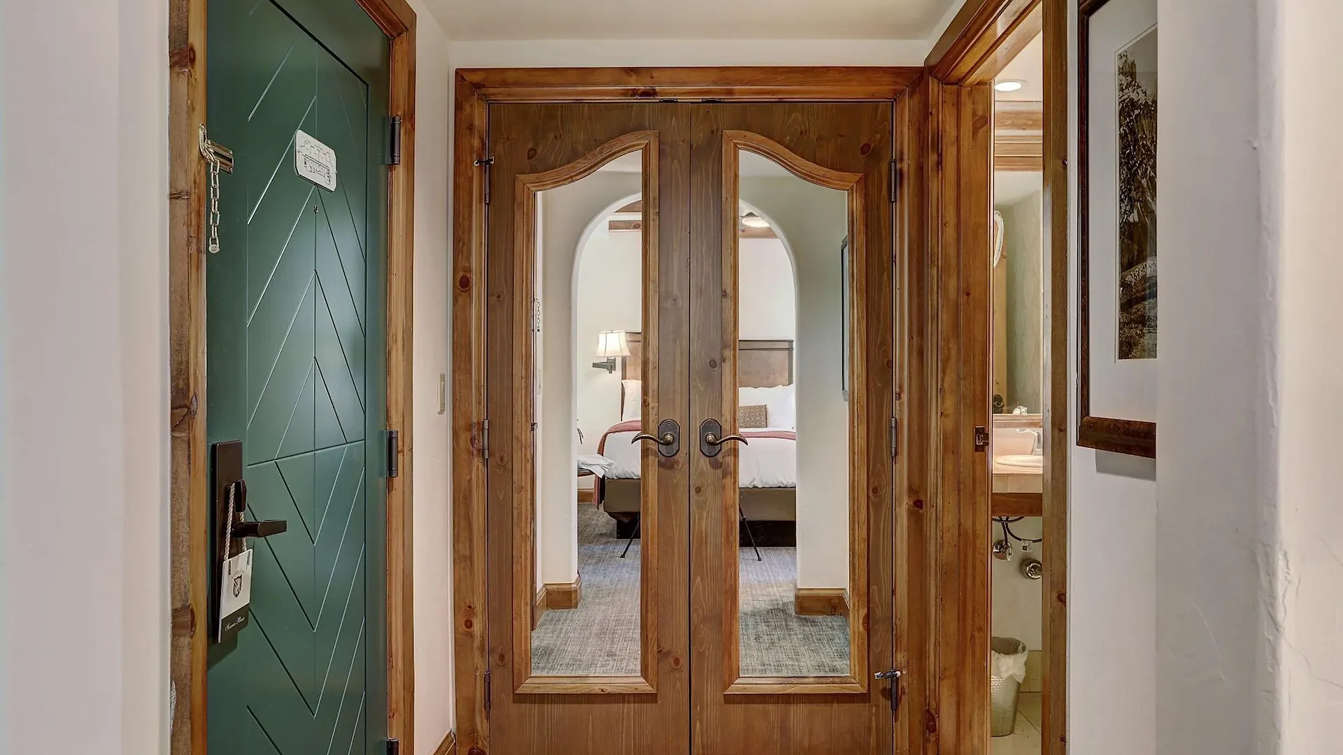 Austria Haus 3* Vail