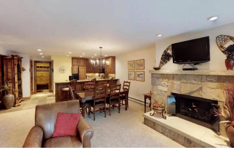 4 Bedroom In Lionshead At Boutique Within Walking Distance To The Eagle Bahn Gondola * Vail