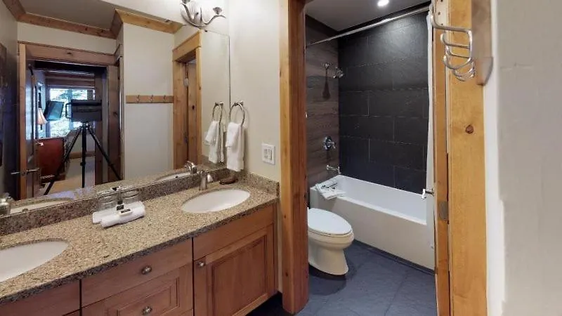 Slopeside 1 Bedroom Gold At Golden Peak In Apartment Vail