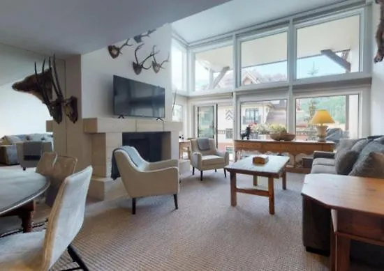 4 Bedroom In Lionshead At Boutique Within Walking Distance To The Eagle Bahn Gondola