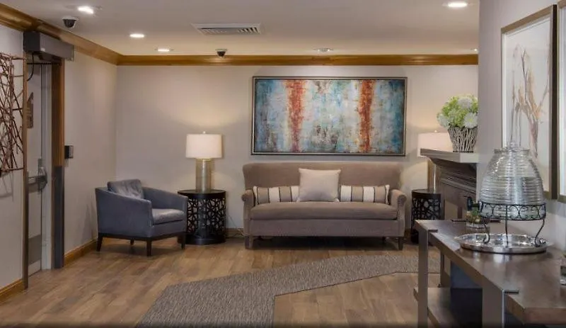 Eagle Bahn Gondola Resort: 2-bedroom With Hot Tub Access Apartment