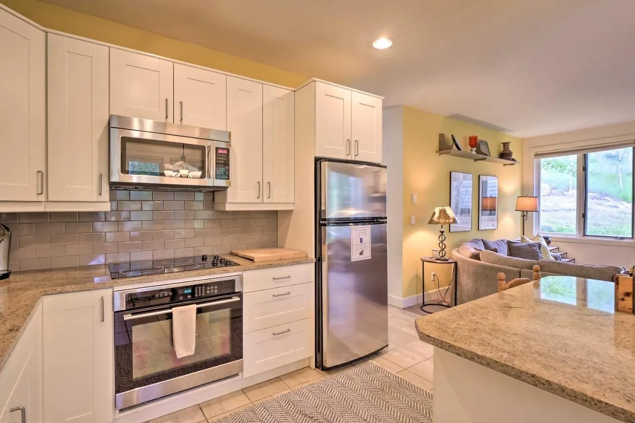 Updated 10-min Walk To Lionshead Village Apartmán