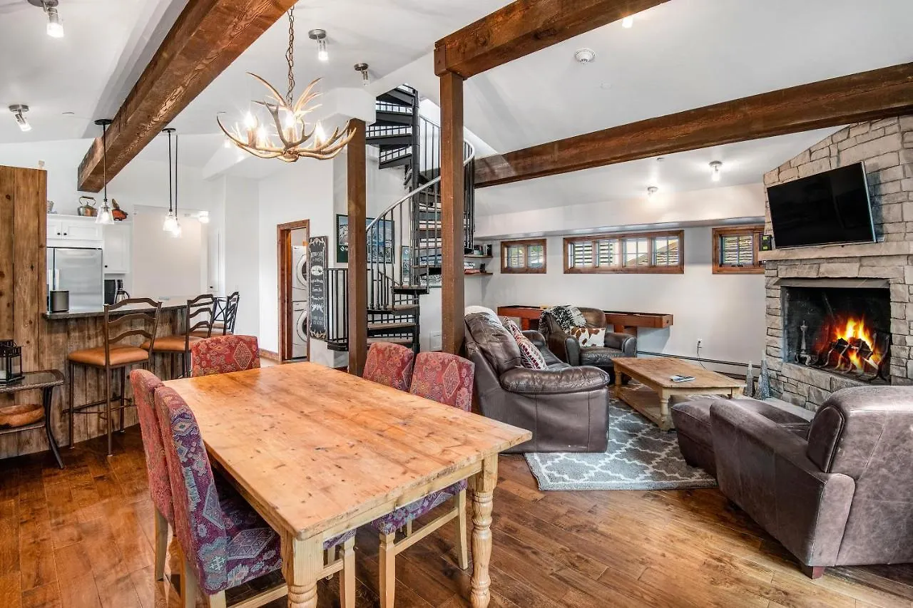 Bridge St, R2 Apartment