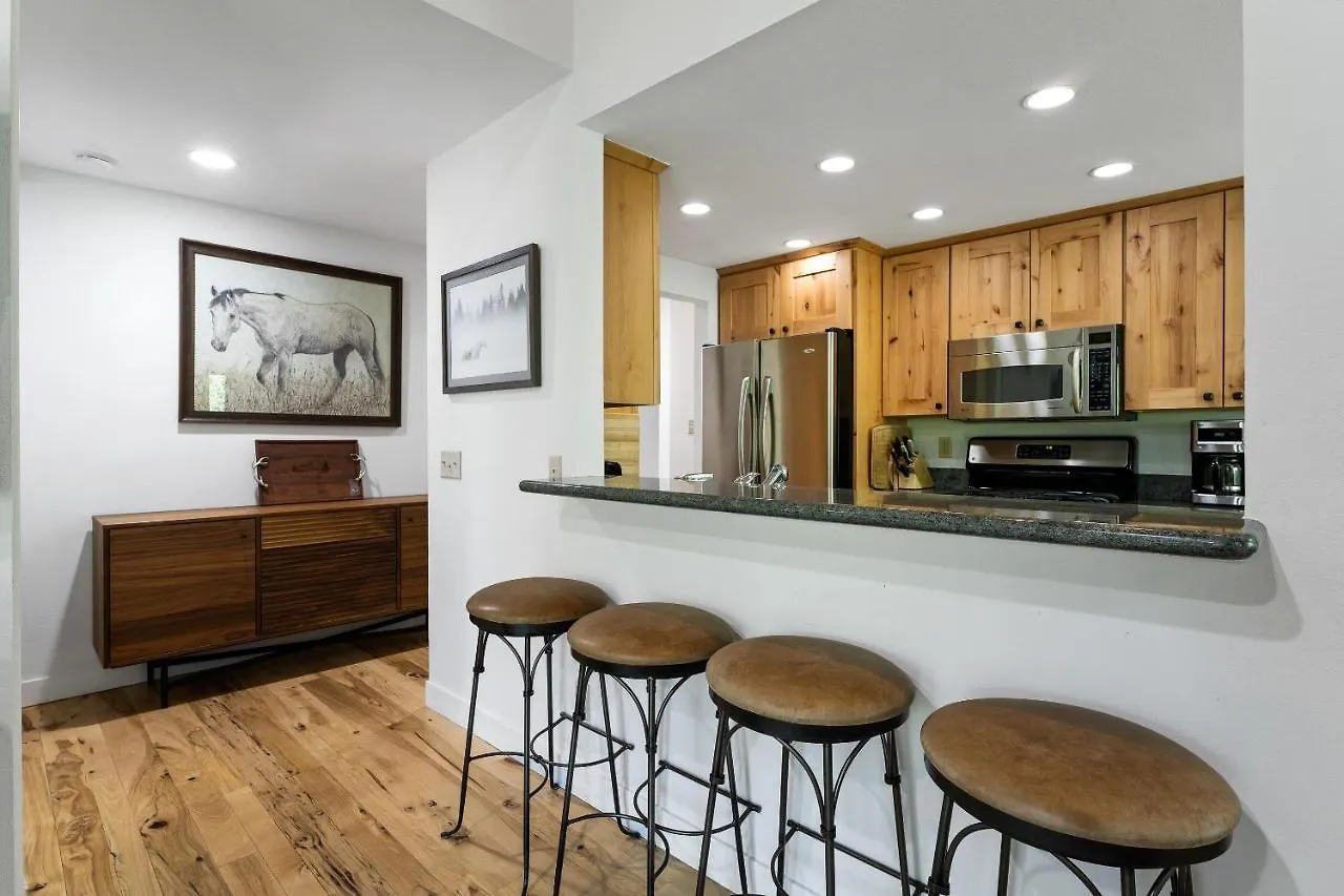Holiday home Point #26