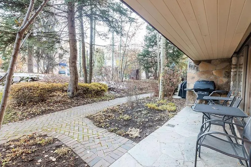 Village Center 1j Apartment