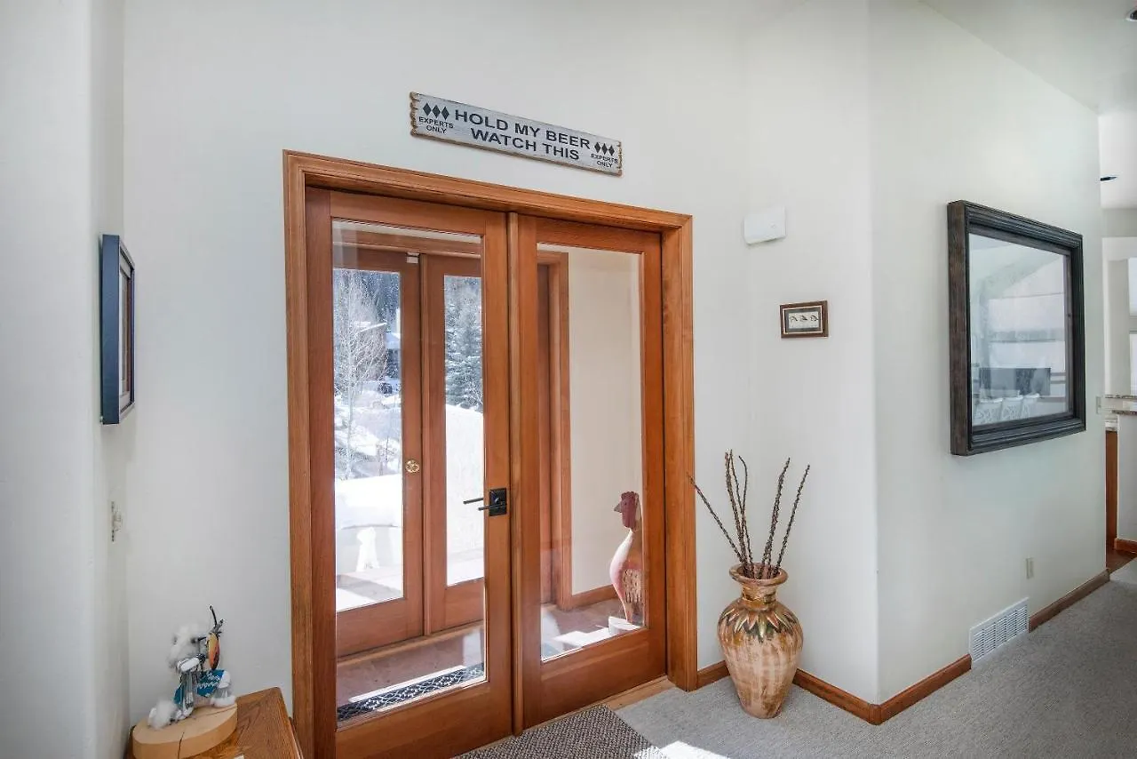 4551 Streamside Cir West House Vail