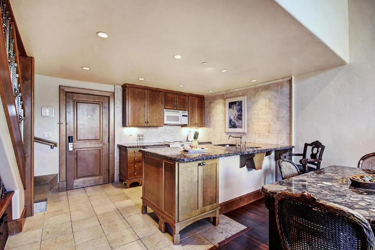 2 Bedroom At The At View Of Gore Range