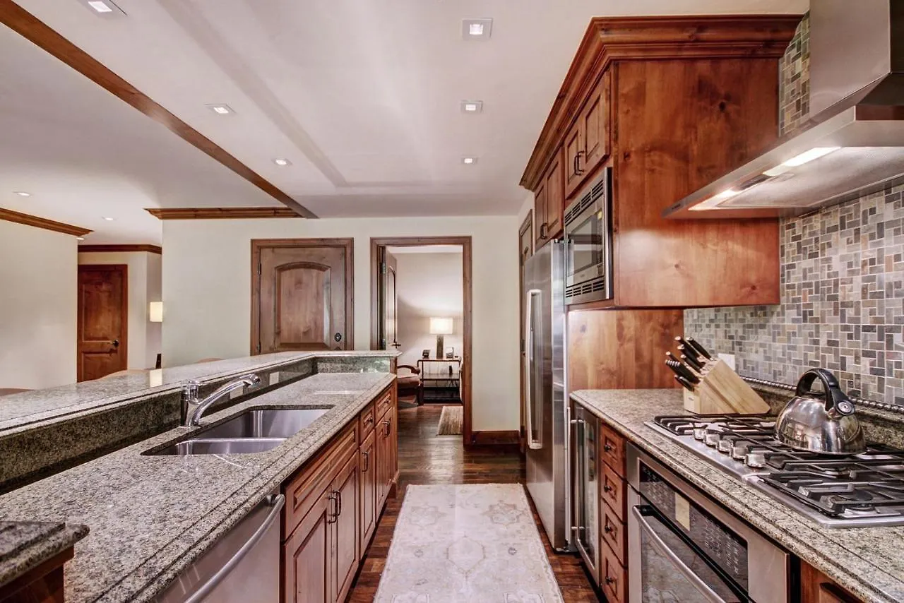 Luxe 2brden Ritz-carlton Quiet Location *