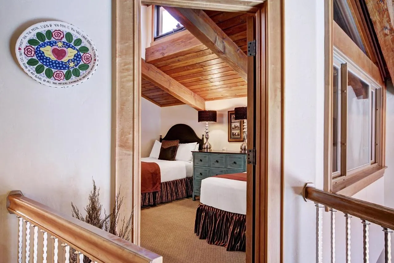 Apartment 2 Bedroom At The At View Of Gore Range