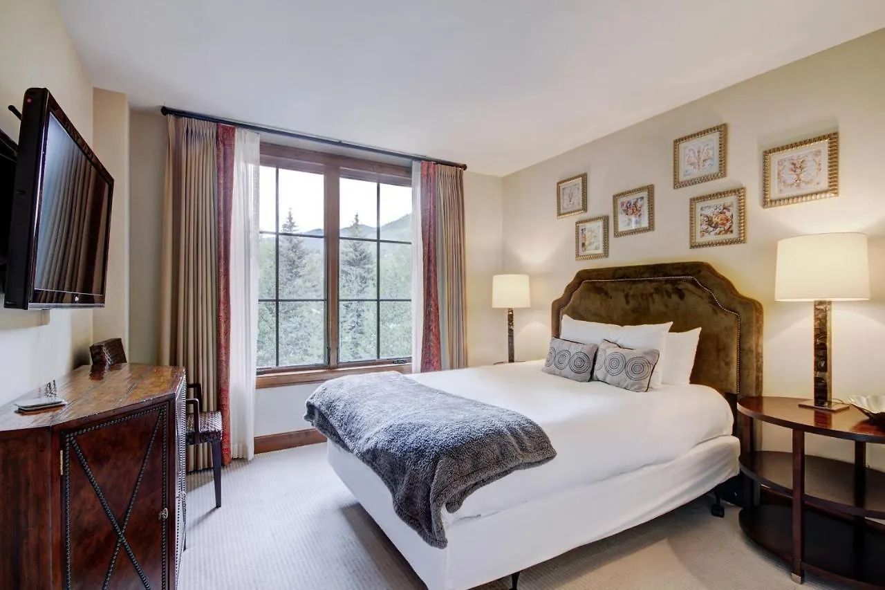 Ritz Carlton Spacious With Valley Views Apartment