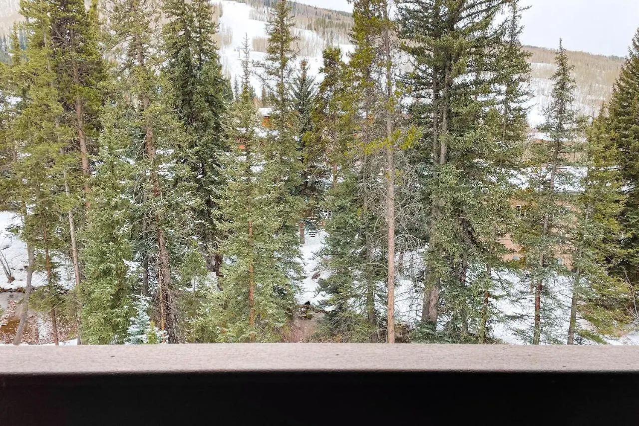 Gore Creek Getaway