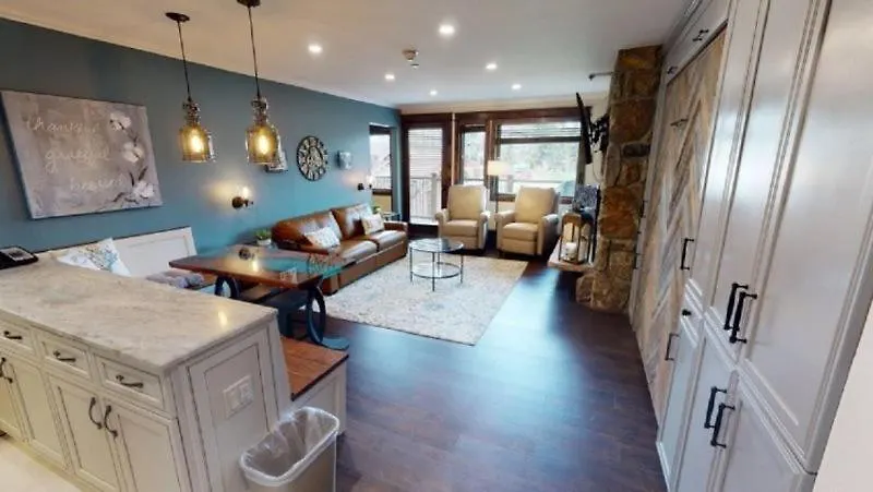 Apartment Slopeside 1 Bedroom Platinum-rated At Golden Peak
