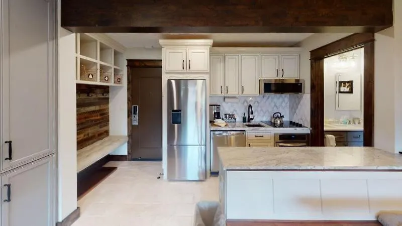 Apartment Slopeside 1 Bedroom Platinum-rated At Golden Peak