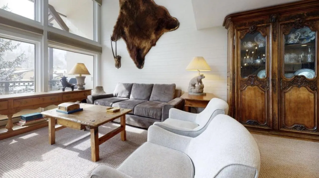 Lionshead Village 3 Bedroom Boutique - Walk To Gondola!
