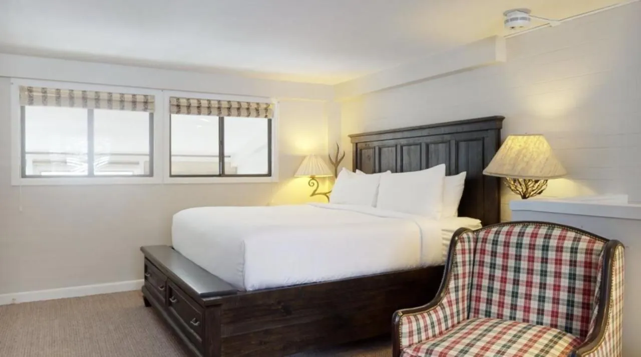Lionshead Village 3 Bedroom Boutique - Walk To Gondola! * Vail