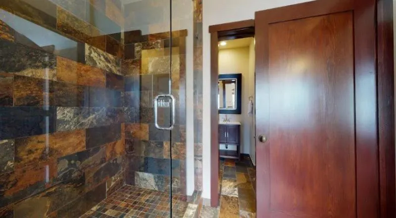 Apartment Lionshead Village 3 Bedroom Den With Mountain View *