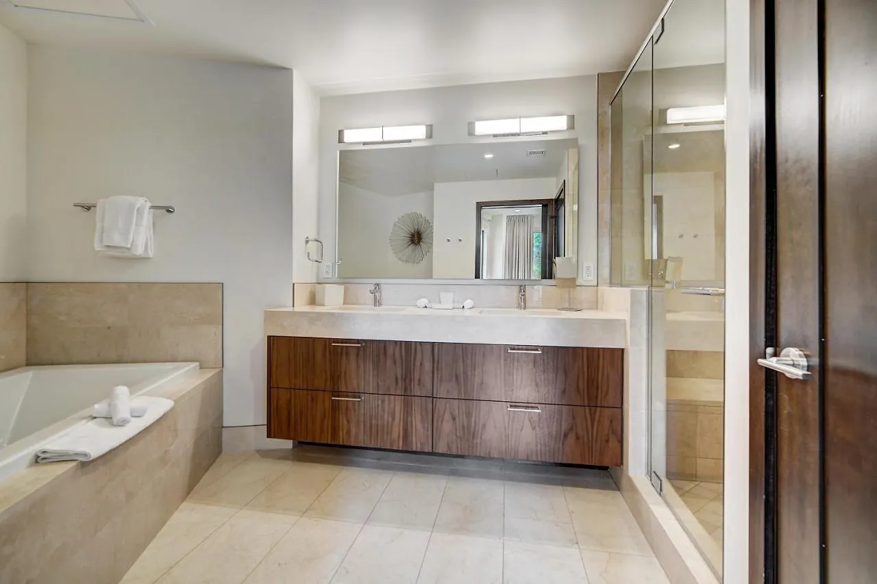 Contemporary 2 Bedroom In The Heart Of Lionshead * Vail