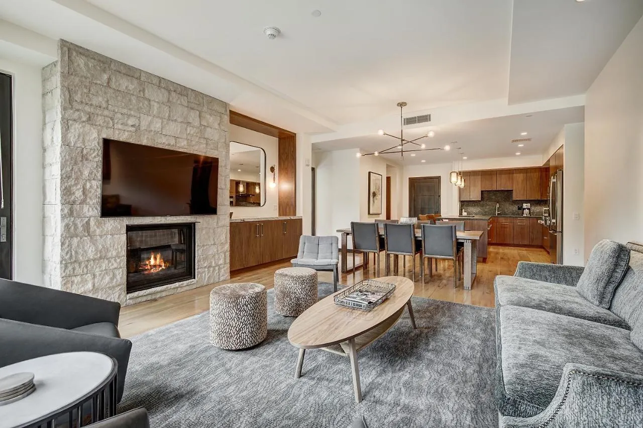 Contemporary 2 Bedroom In The Heart Of Lionshead Vail
