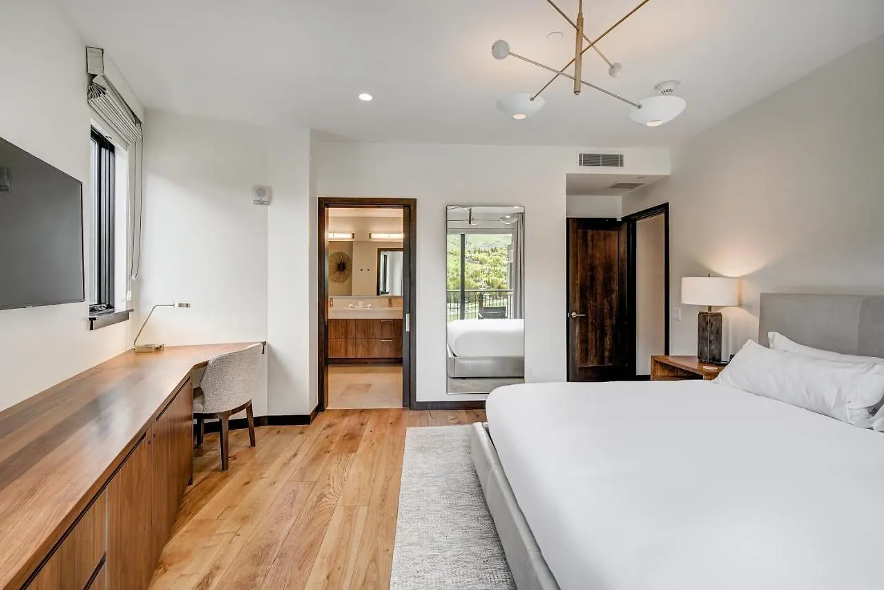 Apartment Contemporary 2 Bedroom In The Heart Of Lionshead