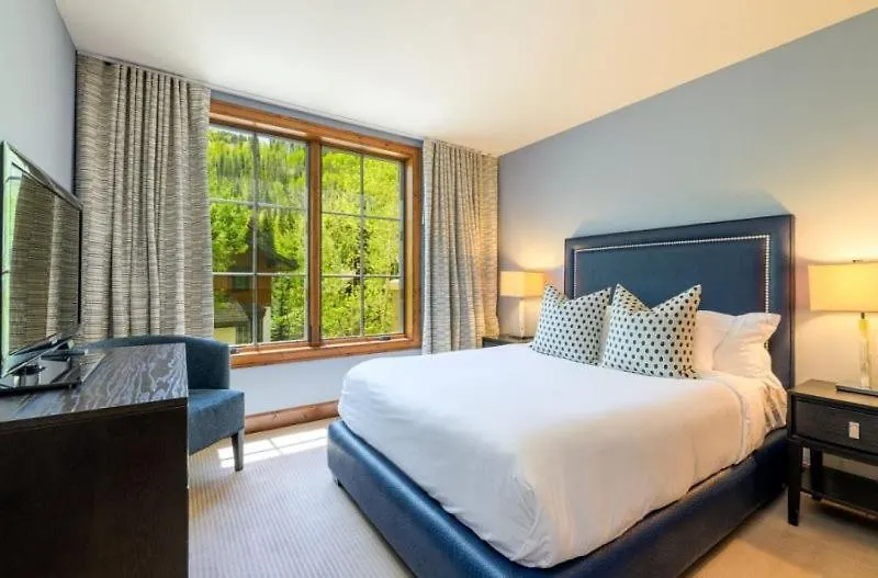 Platinum Ritz-carlton 3 Bedroom Mountain Just One Block From The Eagle Bahn Gondola * Vail
