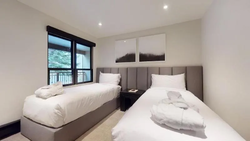 4 Bedroom In Lionshead At Boutique Within Walking Distance To The Eagle Bahn Gondola