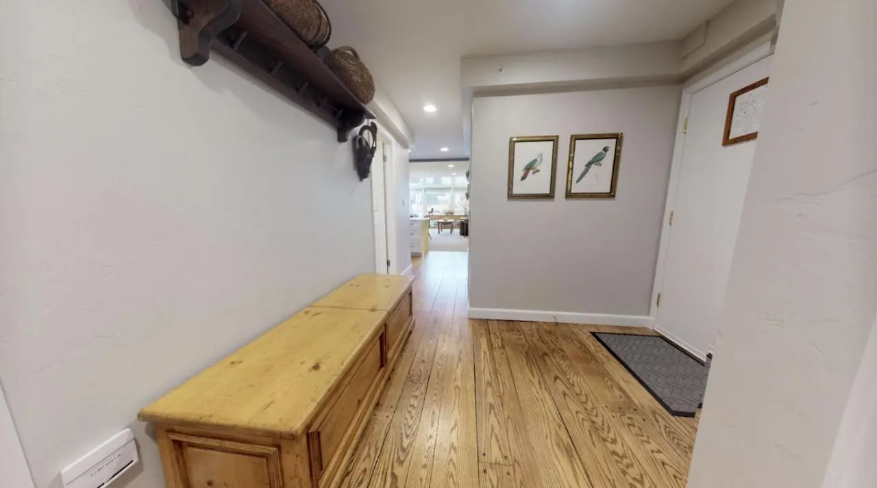 Lionshead Village 3 Bedroom Boutique - Walk To Gondola! *
