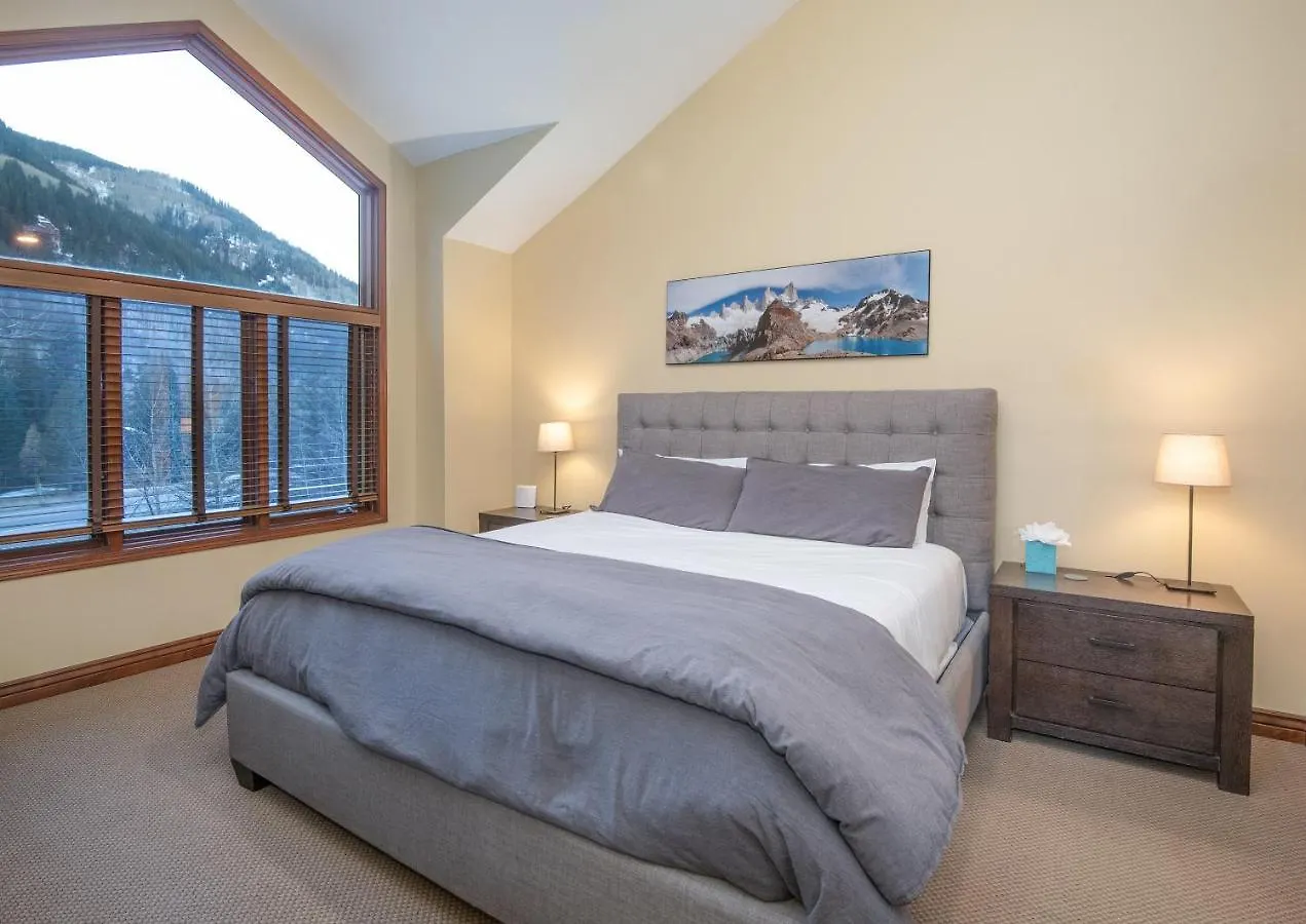 4515 Bighorn Rd, Unit A Holiday home