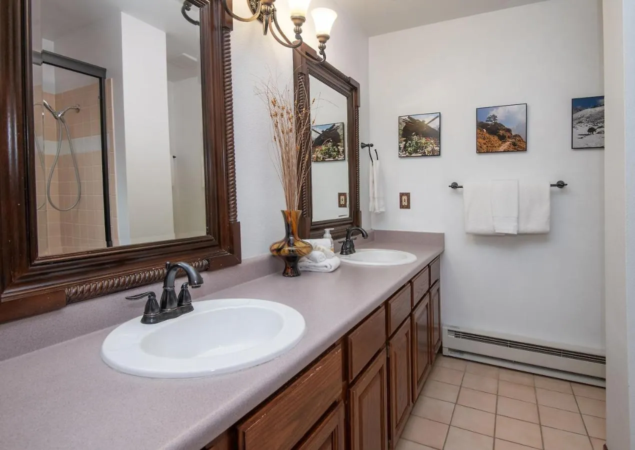 4515 Bighorn Rd, Unit A Holiday home Vail