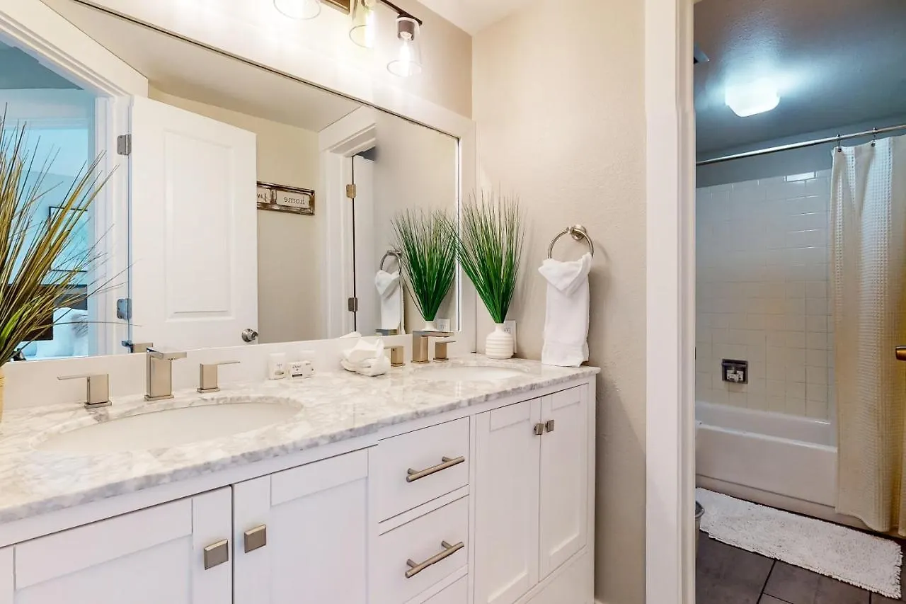 Brooktree #c303 Apartment *