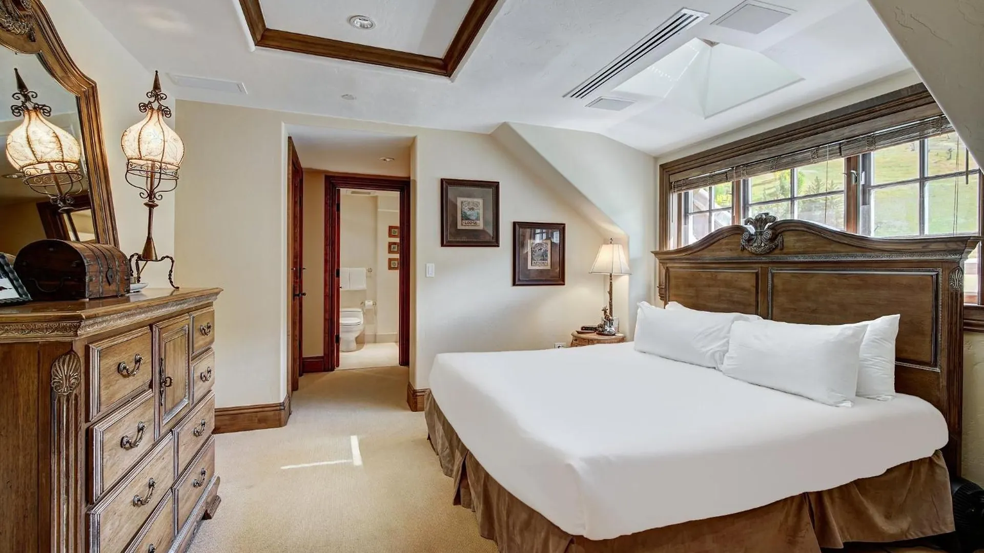 At Vail, A Rockresort Resort