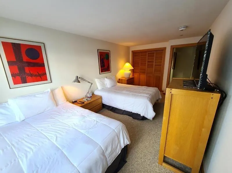 Northwoods In Out Access Apartment Vail