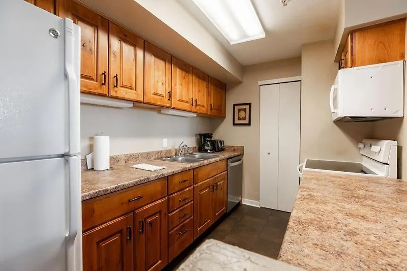 Apartment Breakaway West At Village