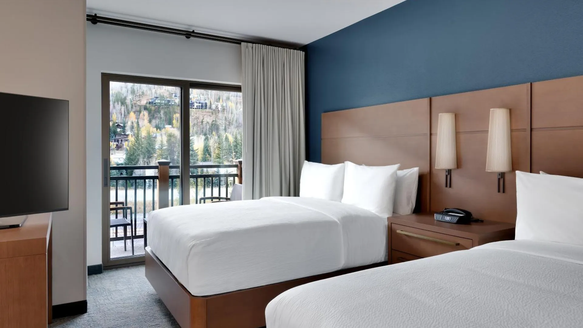Hotel By Marriott Vail